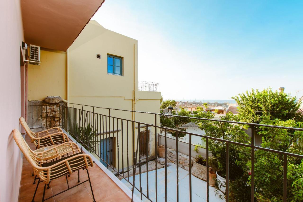 Krinis Houses Next The Old Harbour Chania  Exterior photo